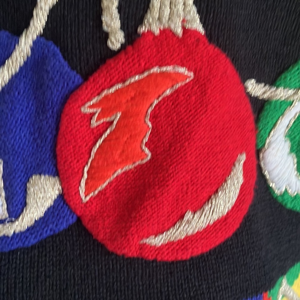 Lisa Nichols Vintage novelty Christmas sweater M Black knit colorful ornaments - Picture 5 of 10